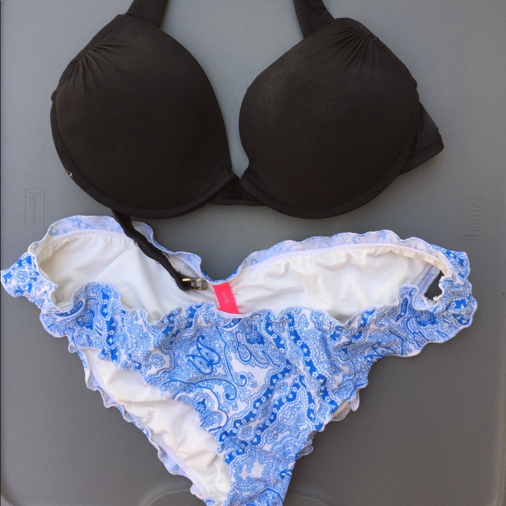 Victoria's Secret bikini